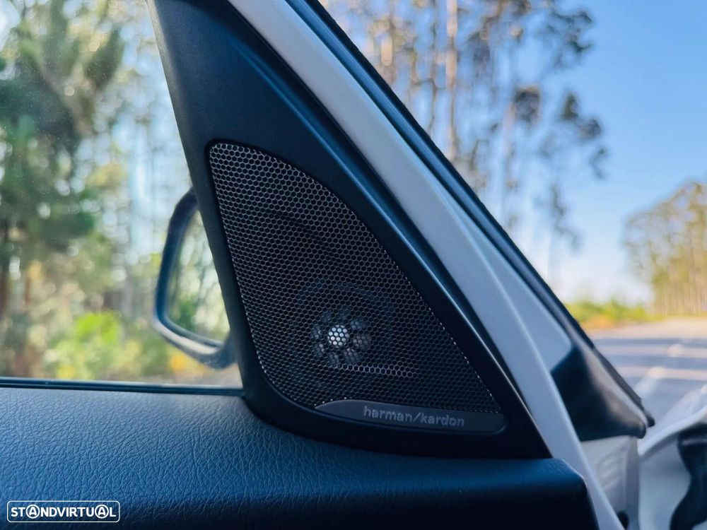 BMW 120 d Sport Line — fotografia 15