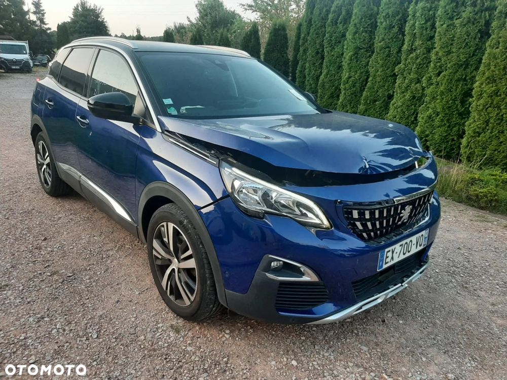 Peugeot 3008 1.2 PureTech Allure S&S - 2