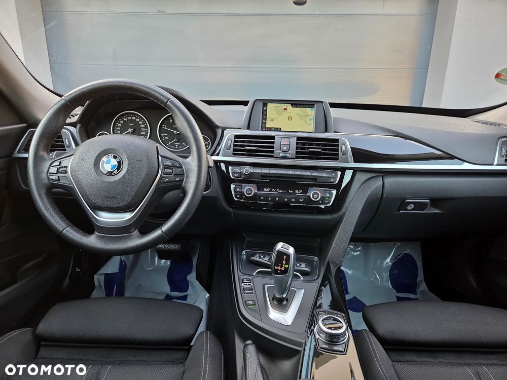 BMW 3GT 320d Sport-Aut - 23