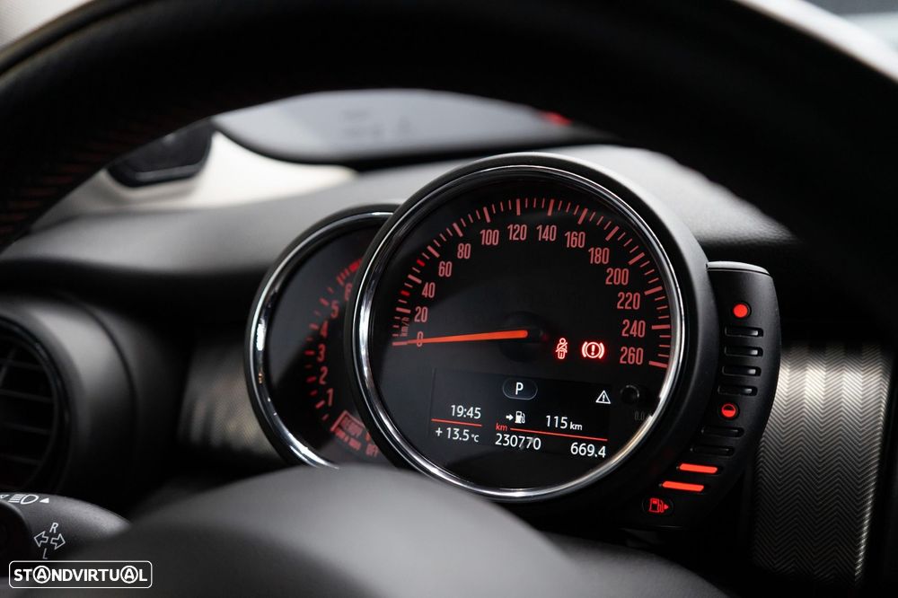 MINI 3 Portas Cooper S Auto - 41