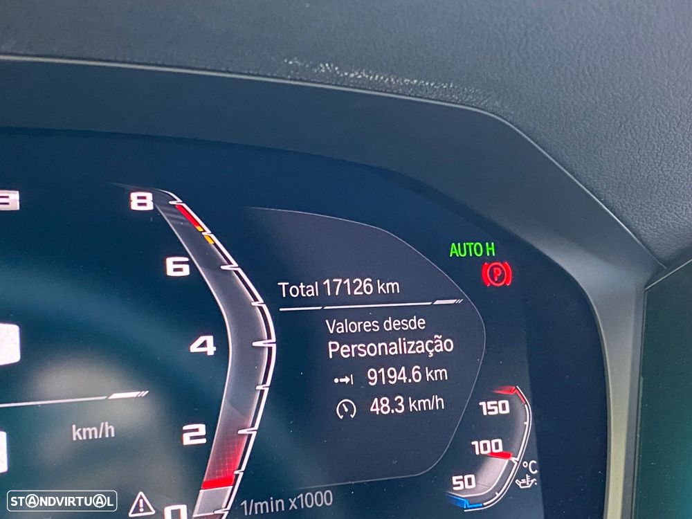 BMW M3 Competition - 25