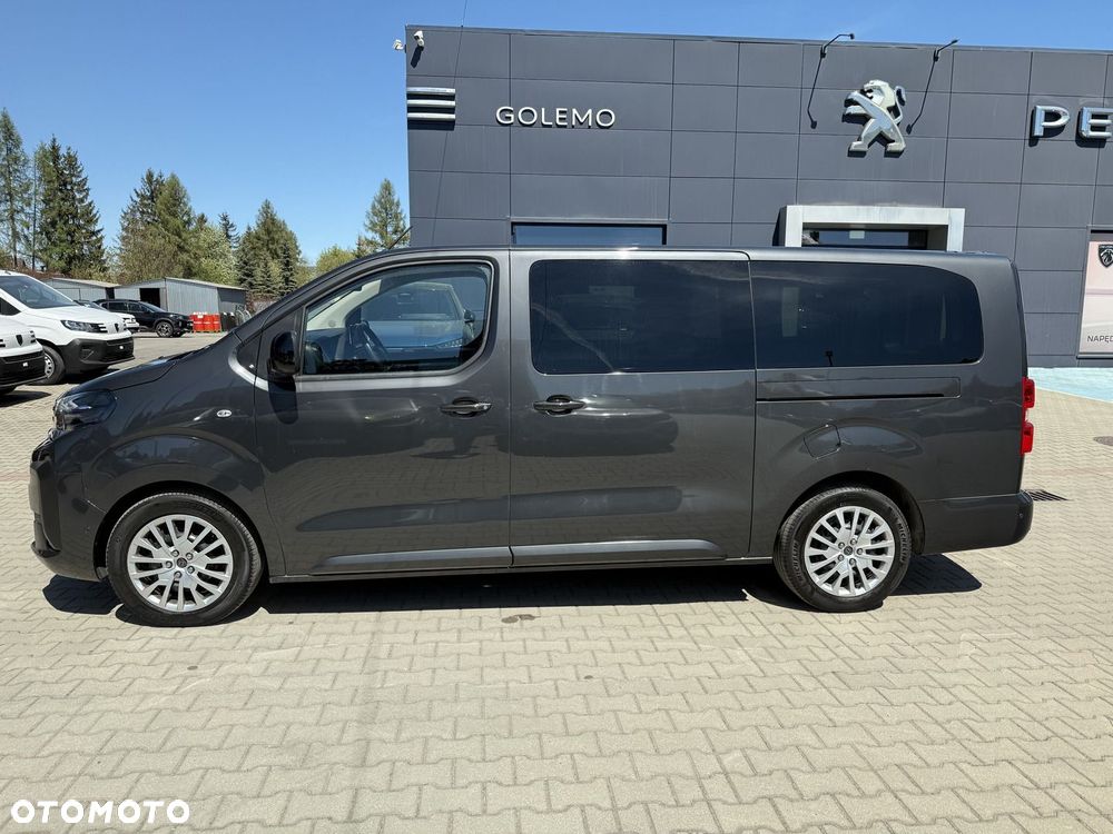 Peugeot Traveller - 9