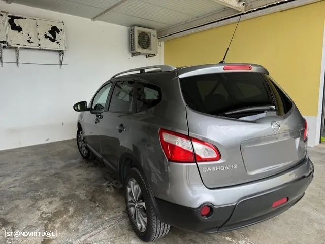 Nissan Qashqai +2 - 5