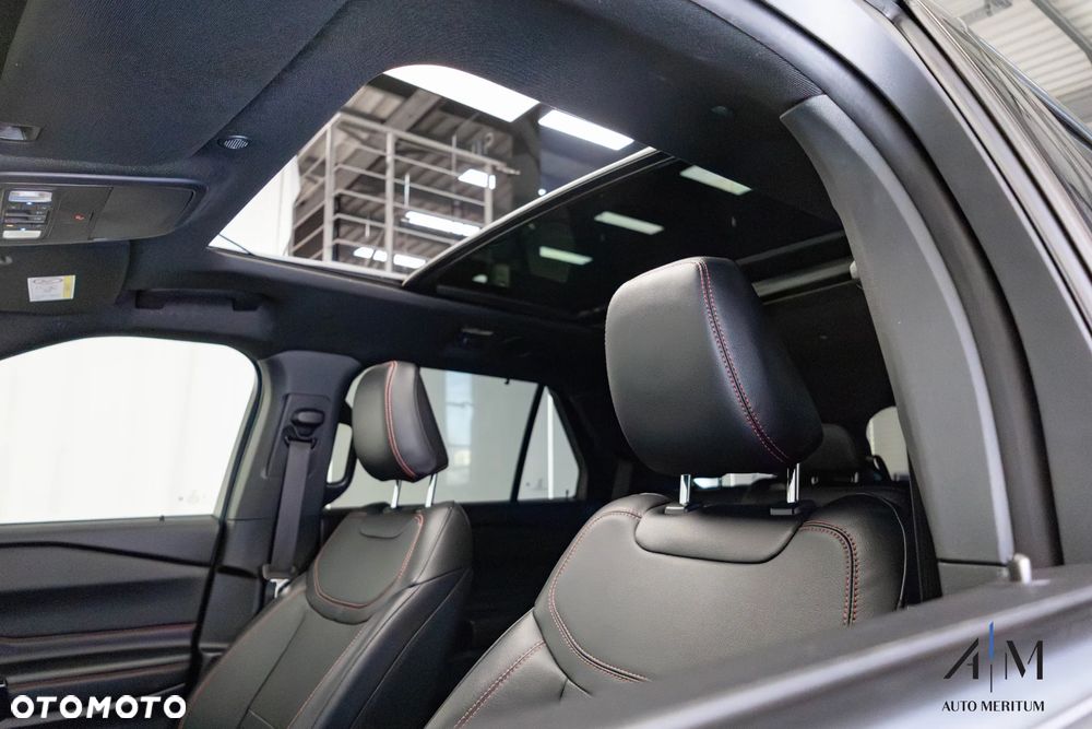 Ford Explorer 3.0 EcoBoost PHEV 4WD ST-Line - 17