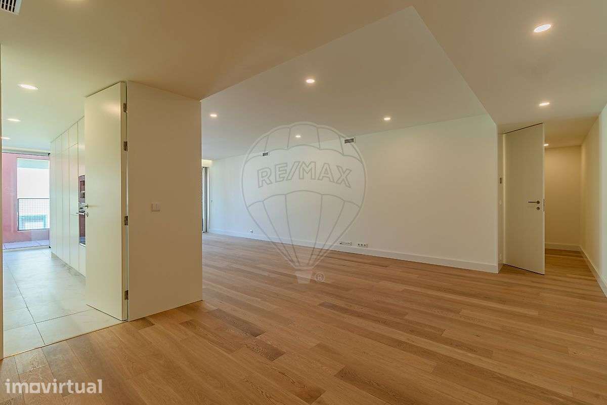 Apartamento T3 para venda - Grande imagem: 2/50
