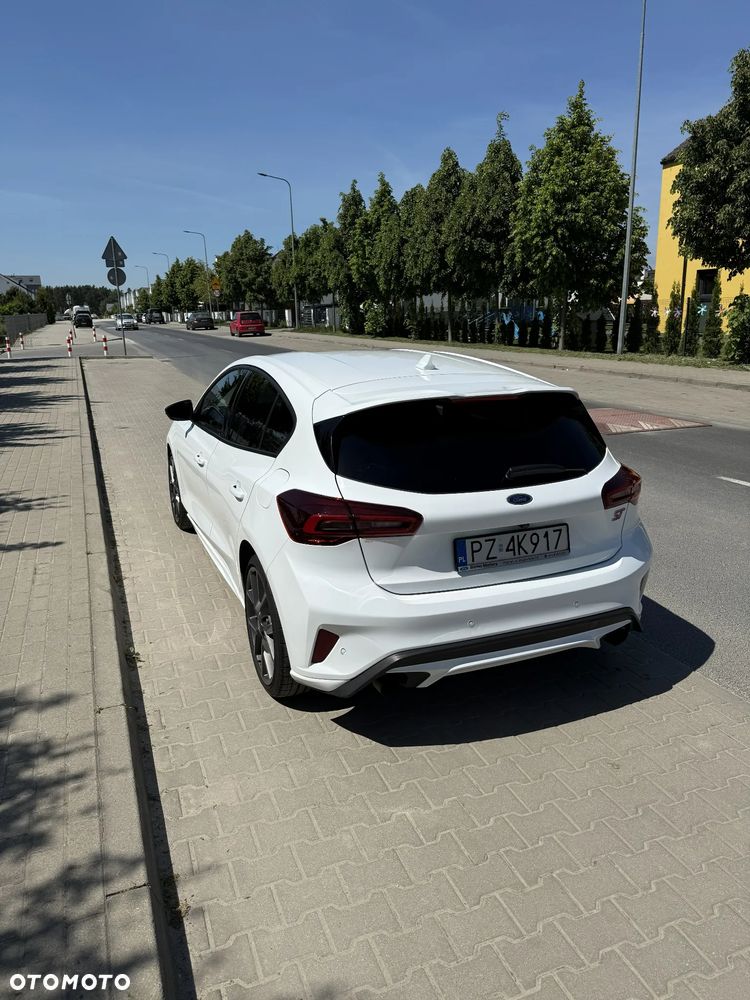 Ford Focus 2.3 EcoBoost ST X - 6