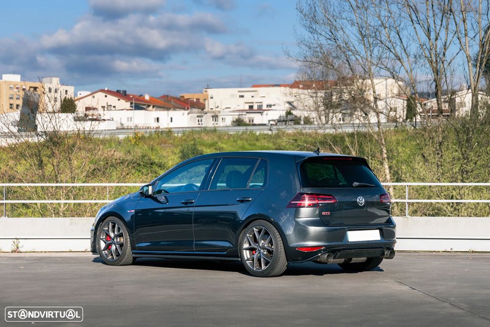 VW Golf GTI Performance BlueMotion - 2