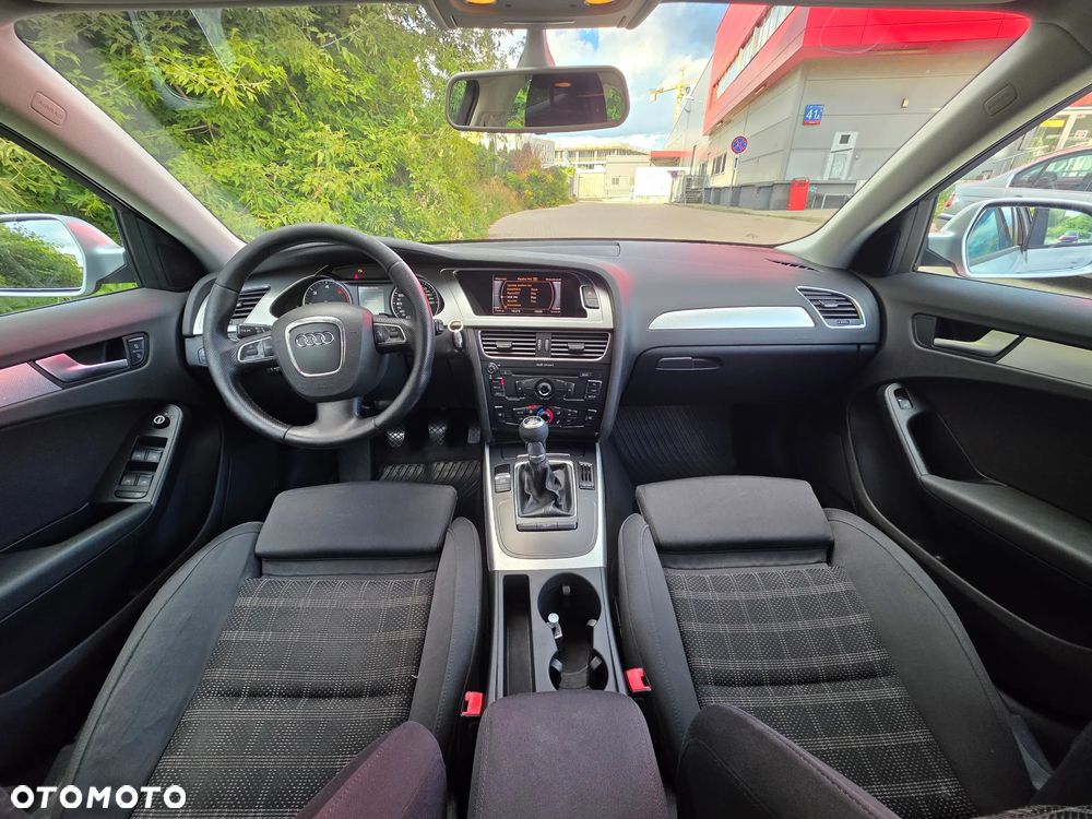 Audi A4 Avant 2.0 TDI e DPF S line Sportpaket - 13
