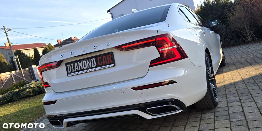 Volvo S60 T4 R-Design - 17