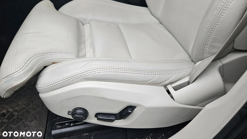 Volvo XC 60 T5 AWD Inscription - 7