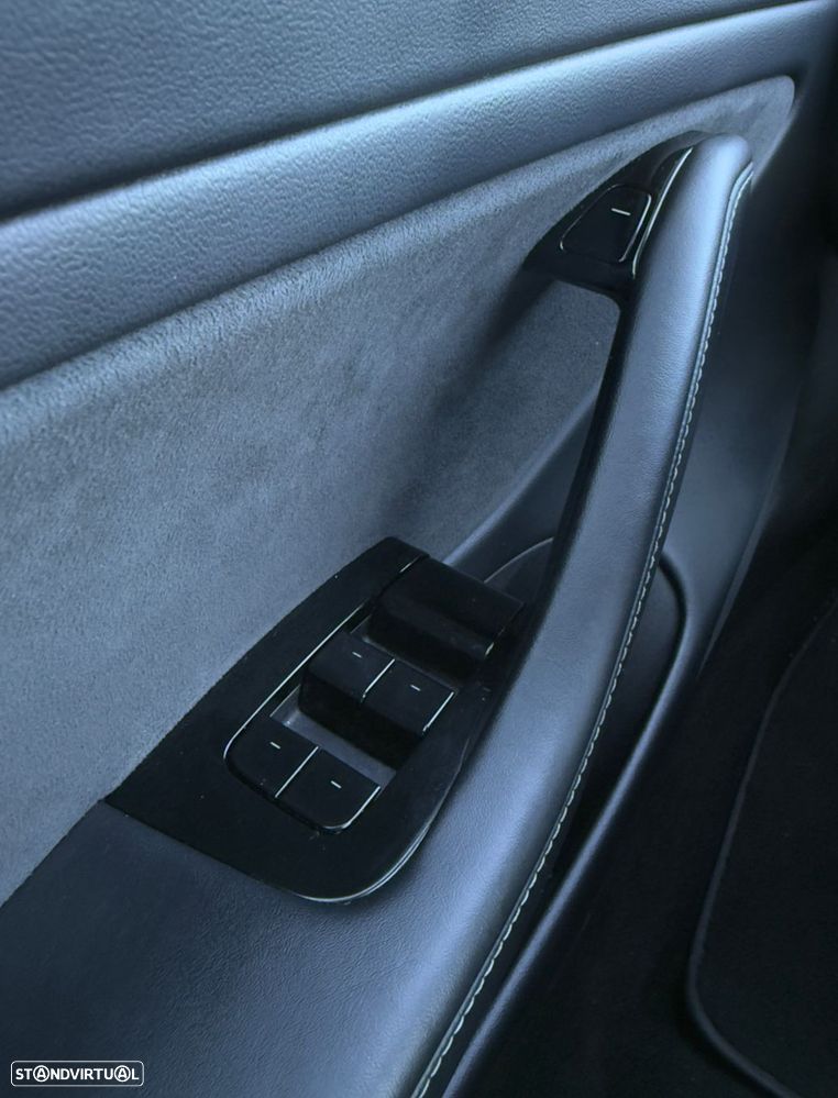 Tesla Model 3 Performance Dual Motor AWD - 11