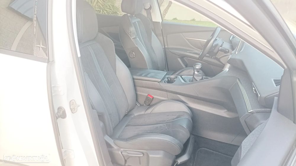 Peugeot 3008 1.5 BlueHDi Crossway - 15