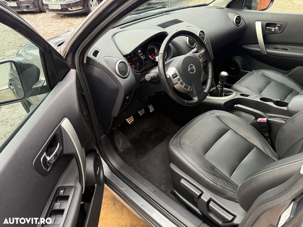Nissan Qashqai 1.6 DCI TEKNA+ - 8
