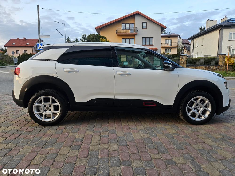Citroën C4 Cactus BlueHDi 120 Stop&Start EAT6 Shine - 3