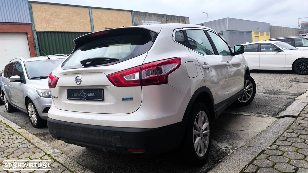 Nissan Qashqai 1.5 dCi Acenta RS - 11