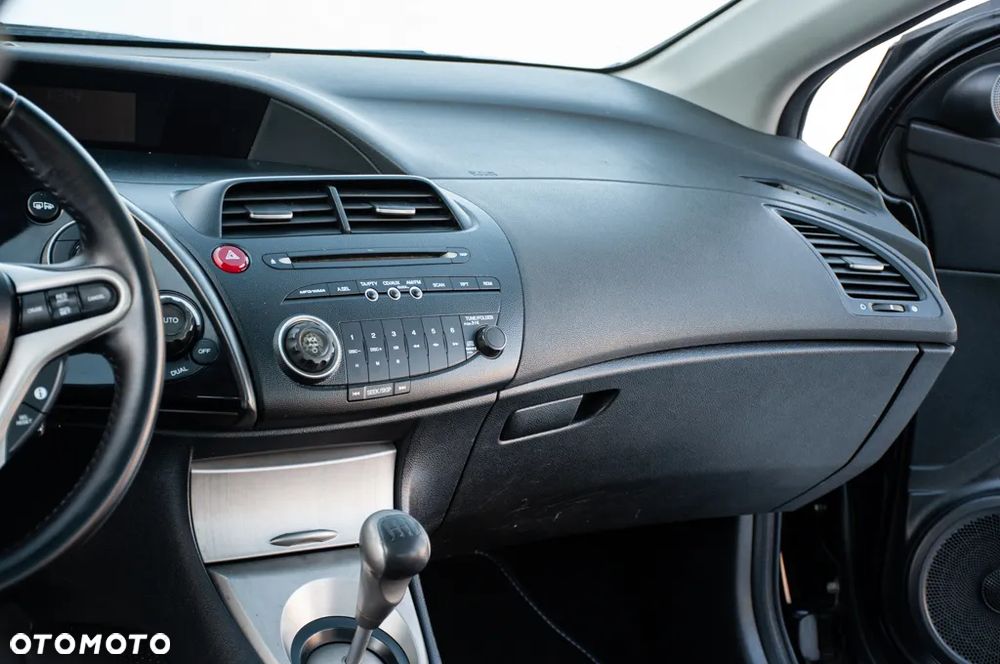 Honda Civic 2.2i-CTDi DPF Executive - 32