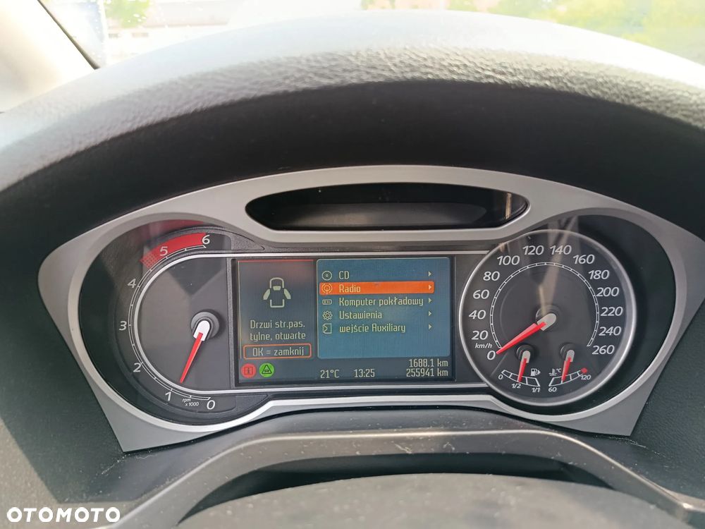 Ford S-Max 2.2 TDCi Titanium - 9