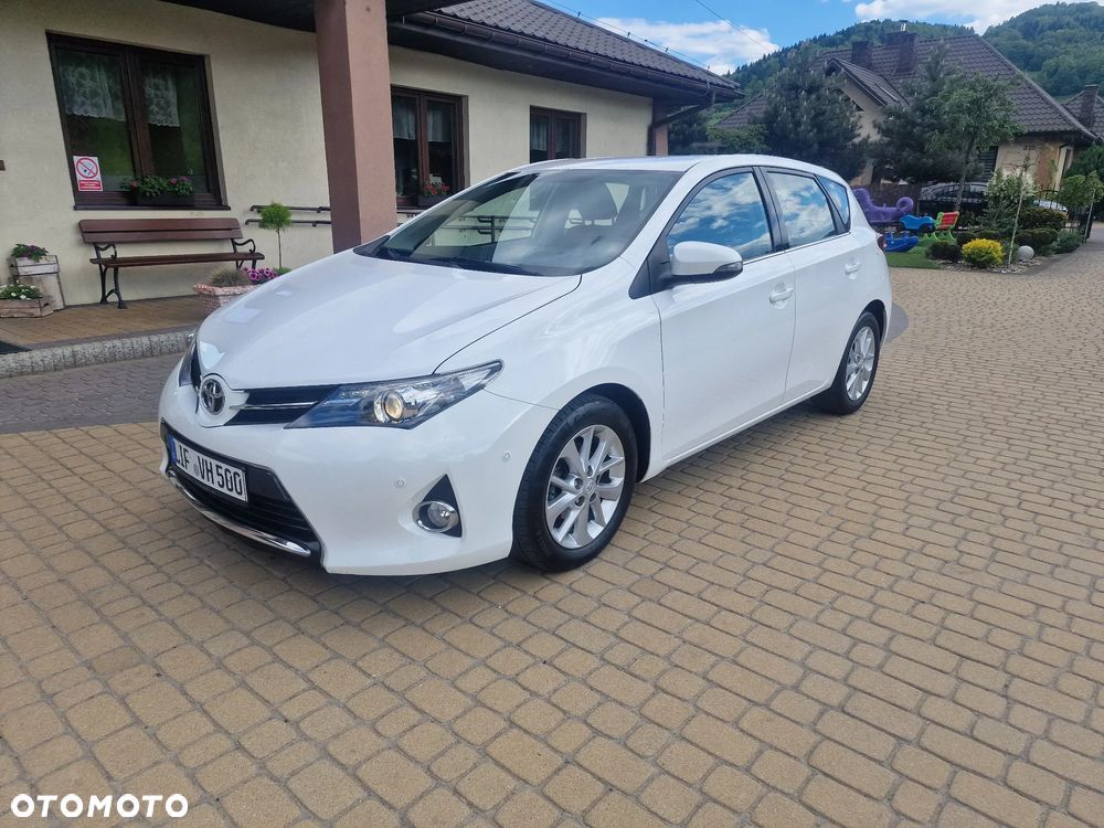 Toyota Auris 1.33 VVT-i Life - 3