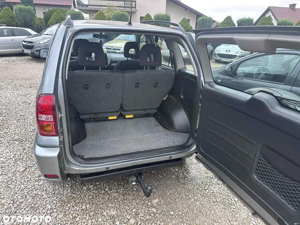 Toyota RAV4 2.0 VVT-i 4x4 - 20