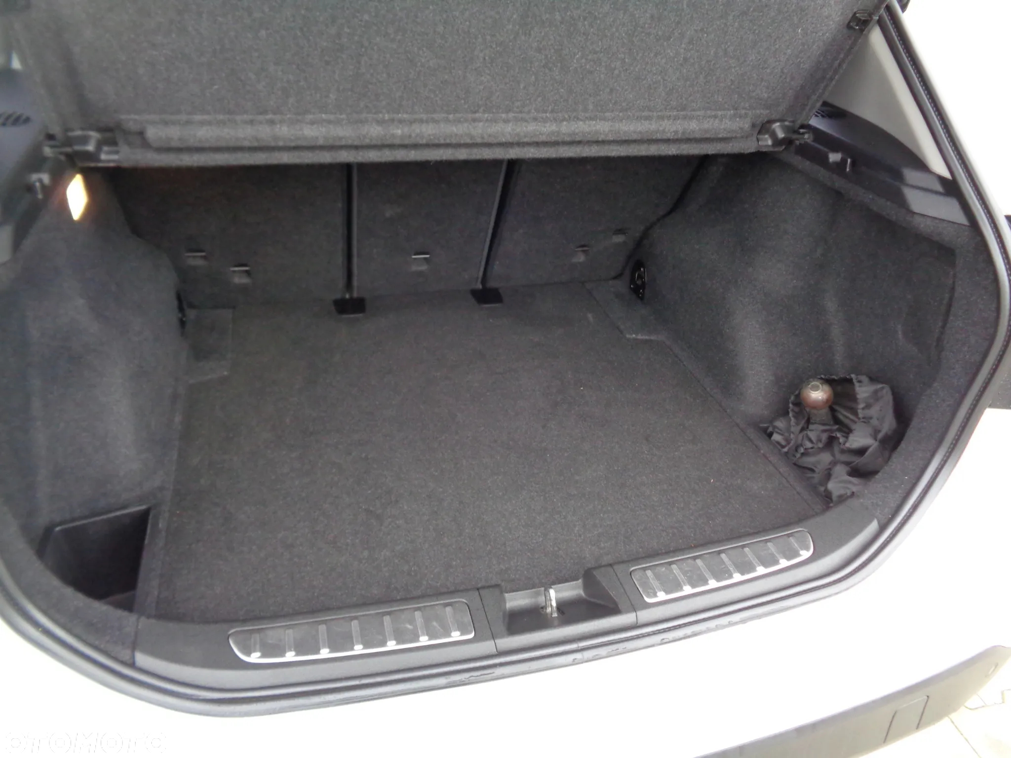 BMW X1 - 16
