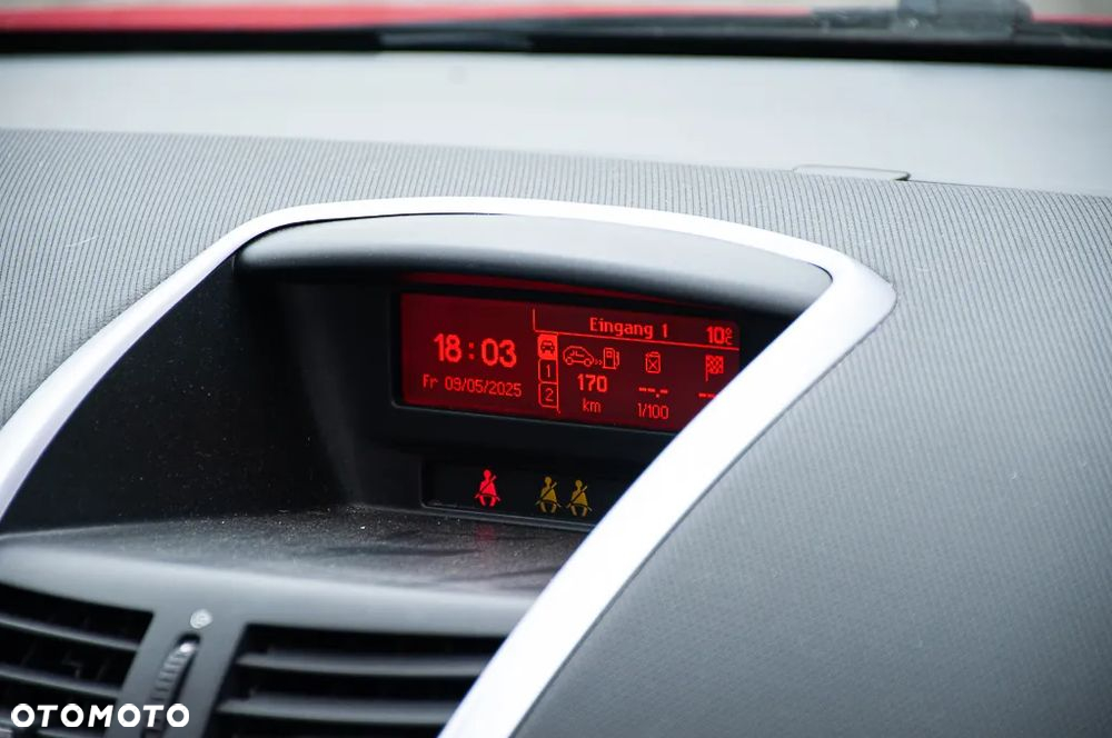 Peugeot 207 CC 150 THP Premium - 35