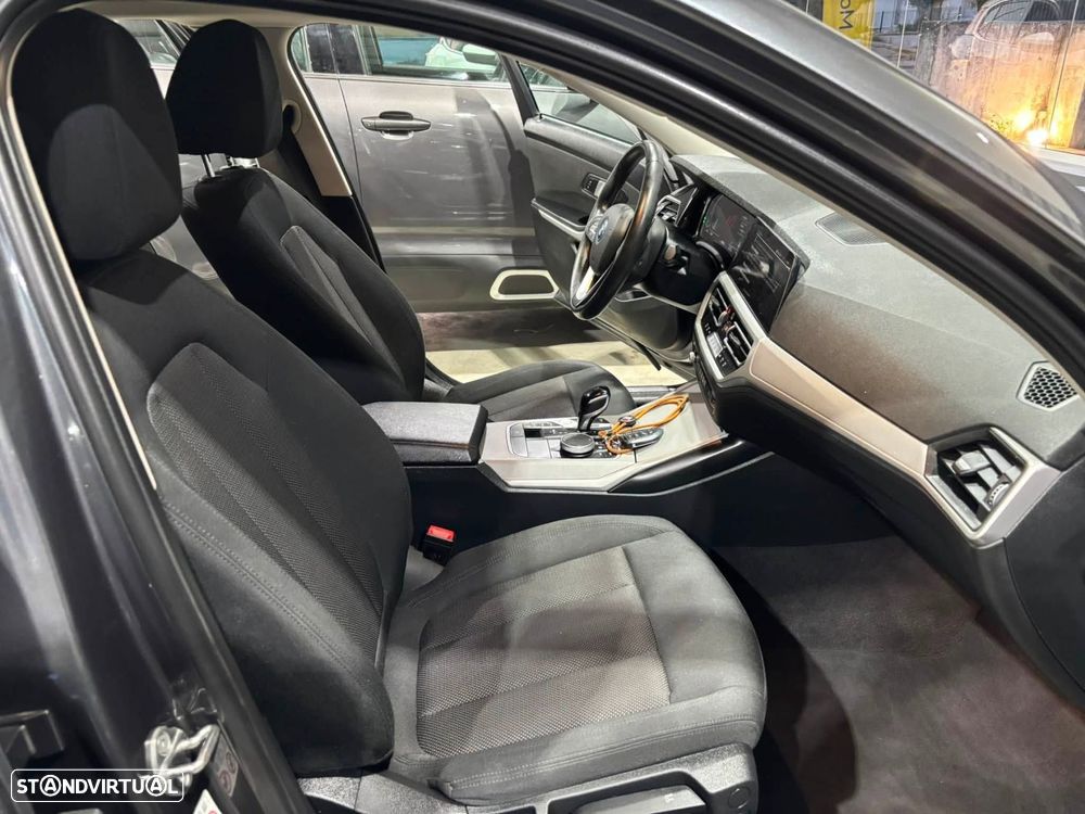 BMW 320 e Corporate Edition Auto - 19