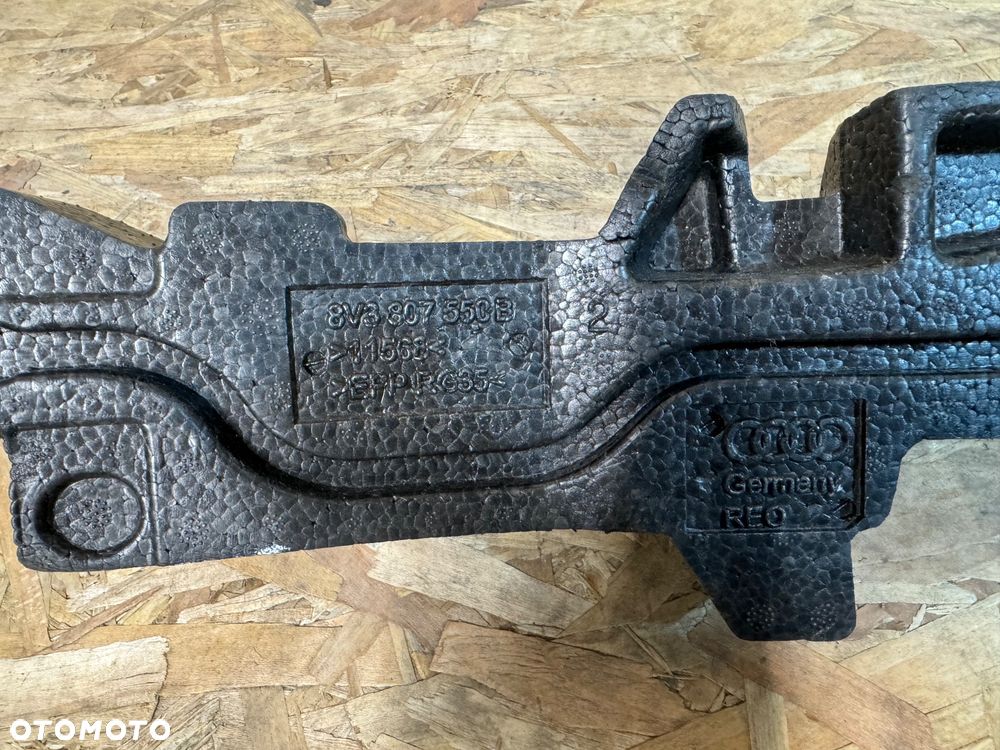 Absorber zderzaka Audi a3 8v - 2