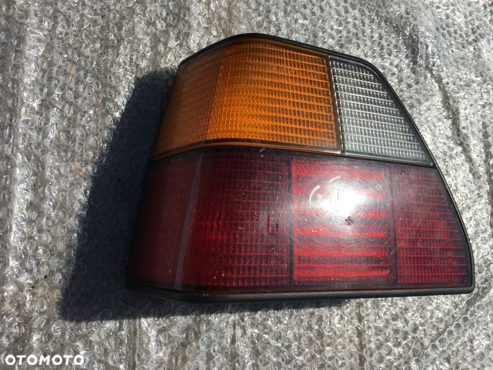 LAMPA LEWY TYŁ VW GOLF II 191945111C - 2