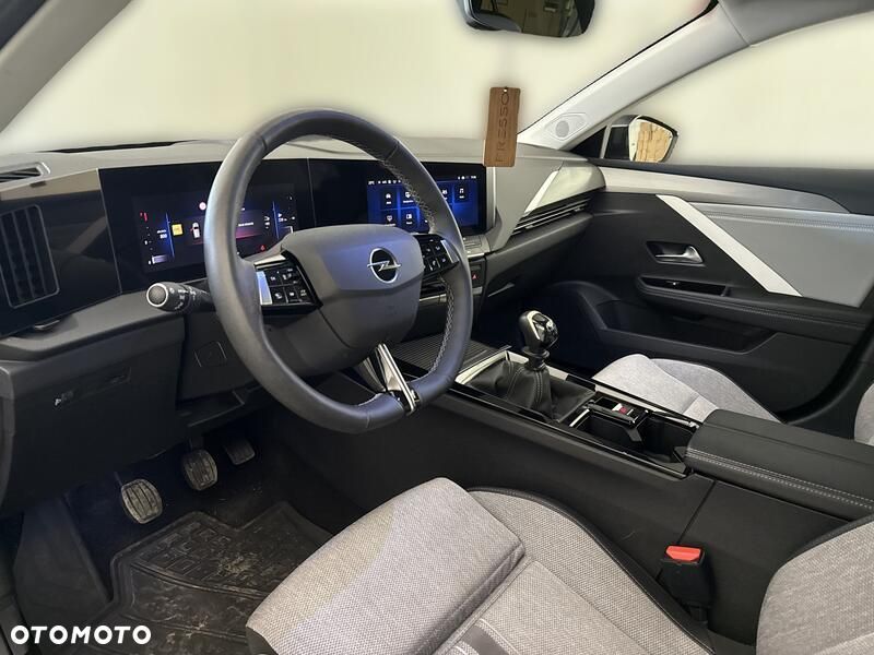 Opel Astra - 10