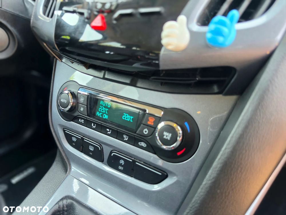 Ford Focus 1.6 EcoBoost Titanium - 14