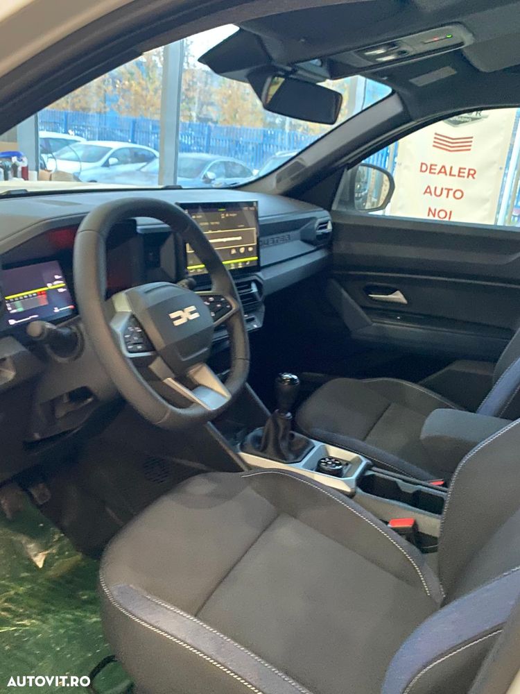 Dacia Duster TCe 130 4X4 MHEV Journey - 4