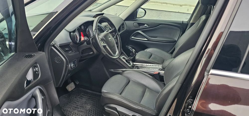 Opel Zafira - 9