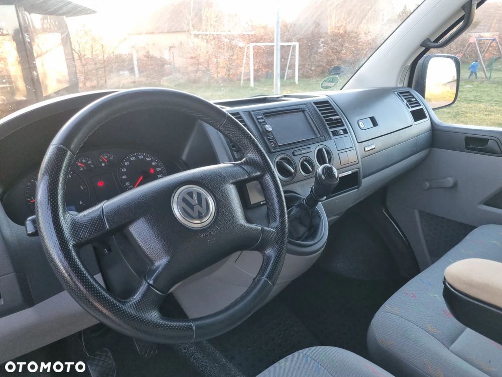 Volkswagen T 5 - 15