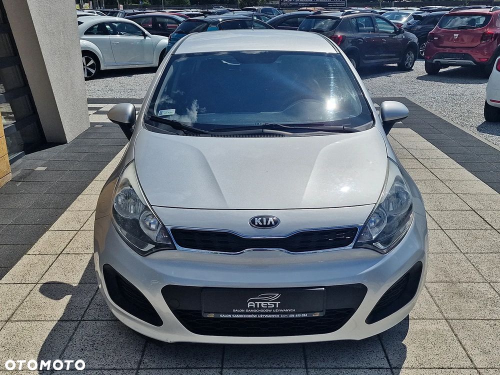 Kia Rio - 6