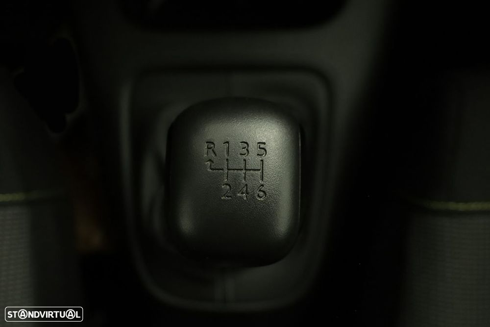 Citroën C3 1.2 PureTech Plus - 14