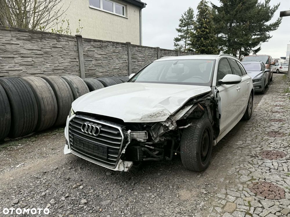 Audi A6 Avant 2.0 TDI Ultra DPF S tronic - 3