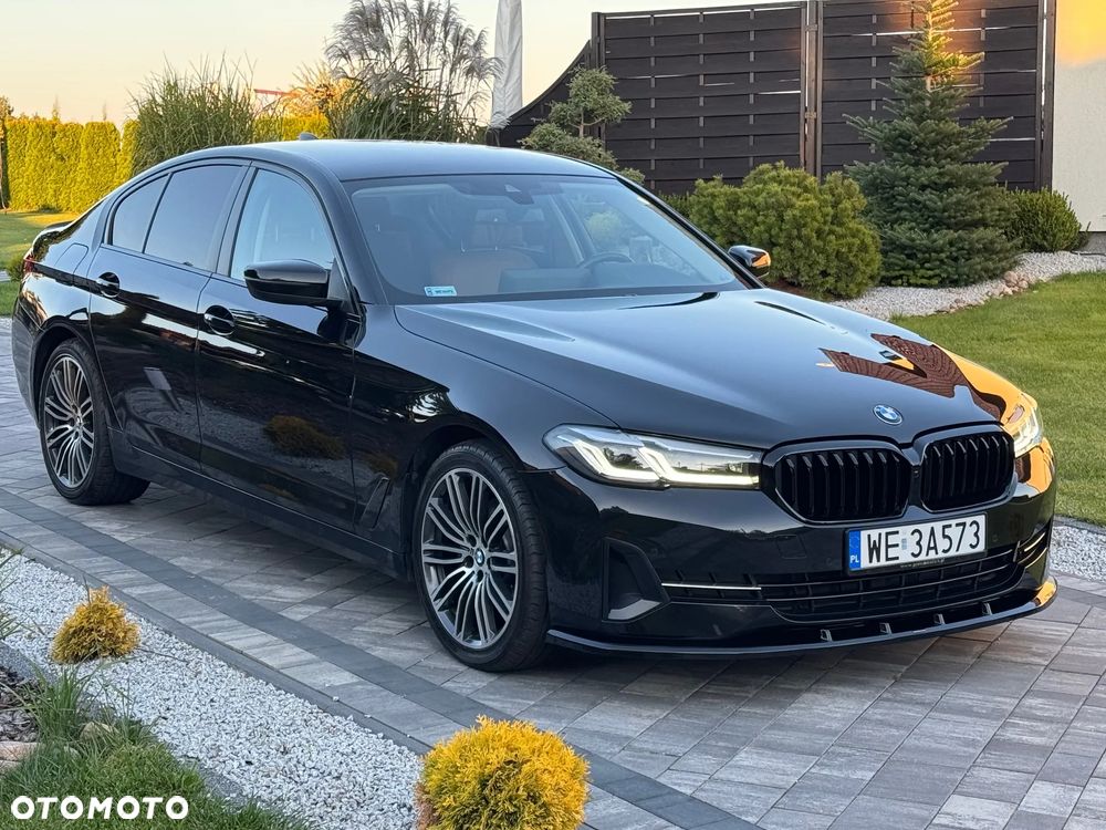 BMW Seria 5 520d xDrive - 9