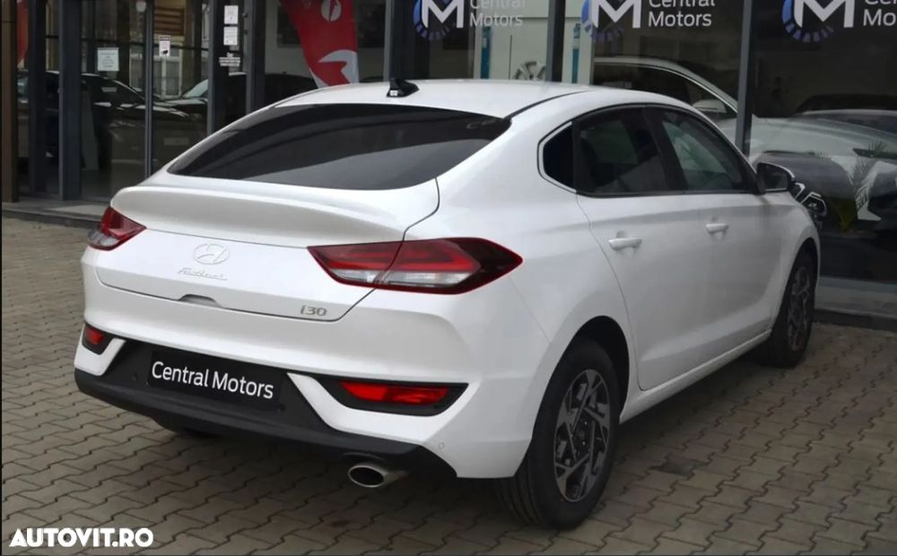 Hyundai i30 1.5 T-GDI 140CP 7DCT MHEV Highway - 10