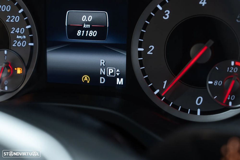 Mercedes-Benz A 180 d Aut. - 32