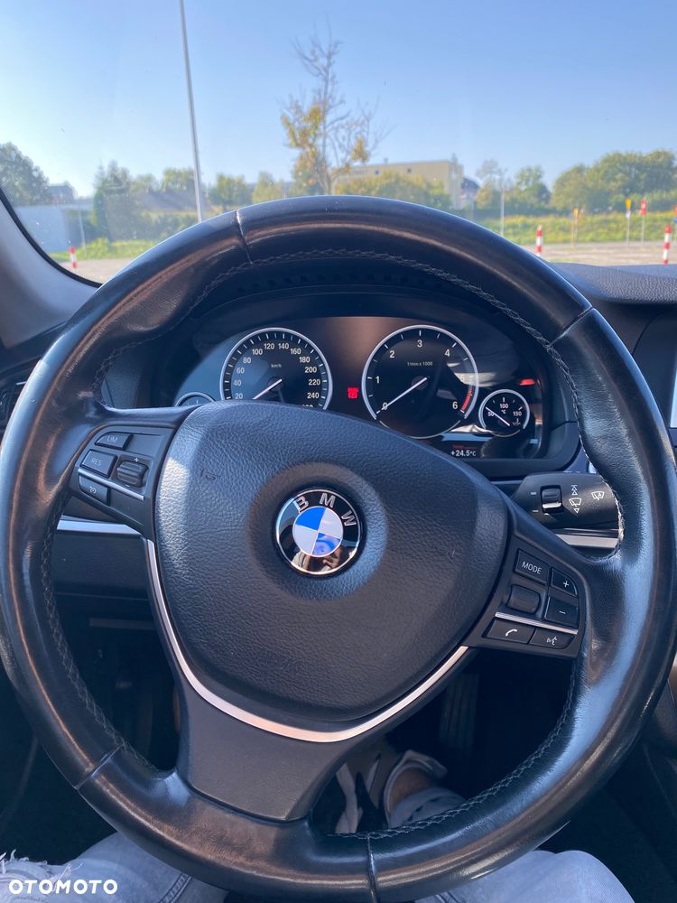 BMW Seria 5 518d Luxury Line sport - 13