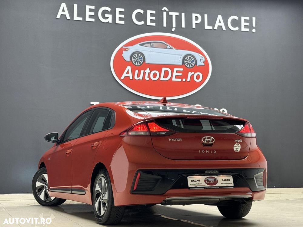 Hyundai IONIQ - 4