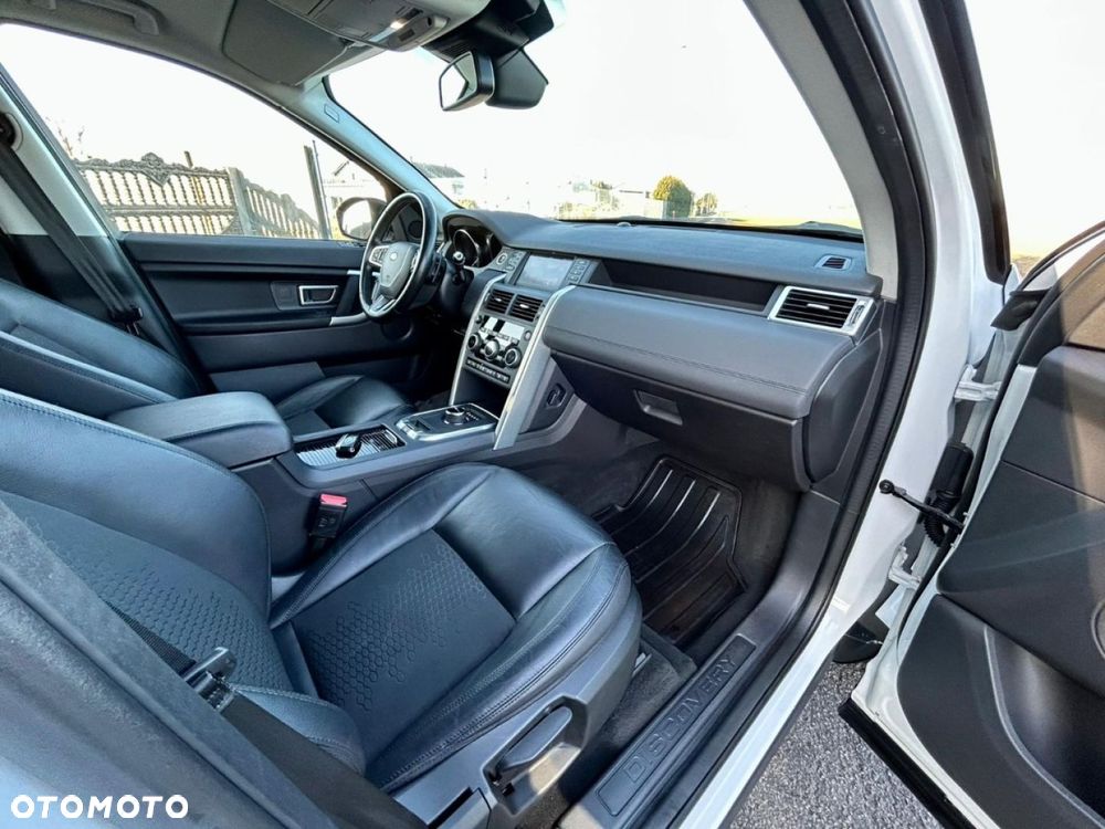 Land Rover Discovery Sport - 13