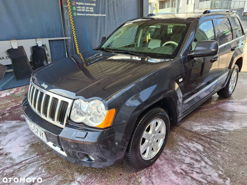 Jeep Grand Cherokee - 1