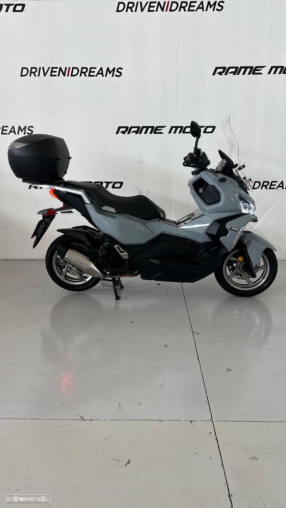 Sym ADX 125 - 1