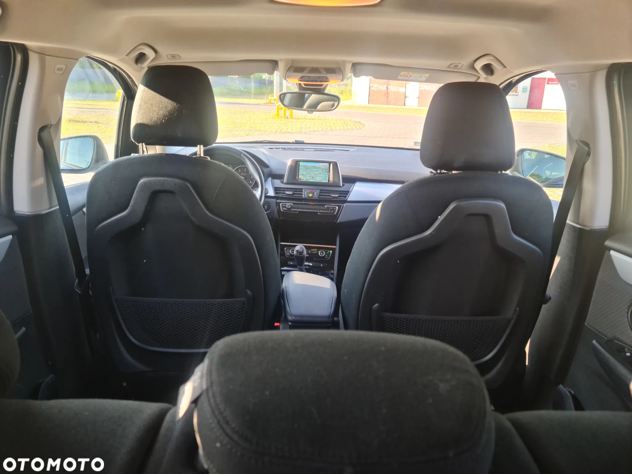 BMW Seria 2 216d - 13