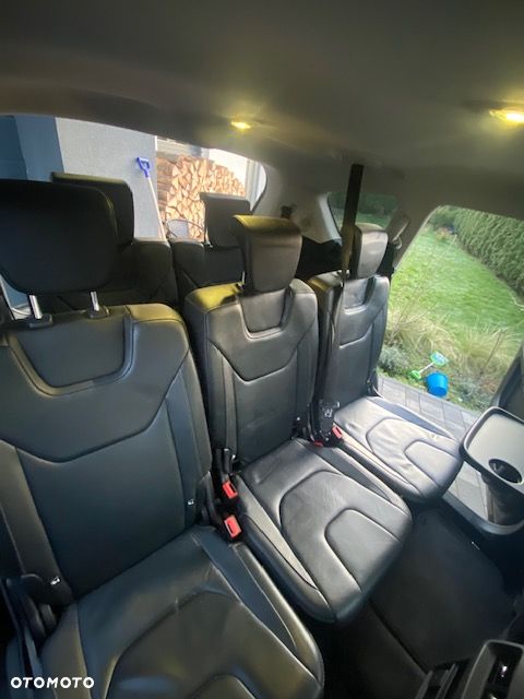 Ford S-Max 2.0 TDCi Titanium PowerShift - 21