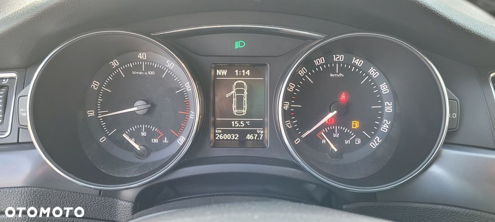 Skoda Superb 1.8 TSI FAMILY - 22