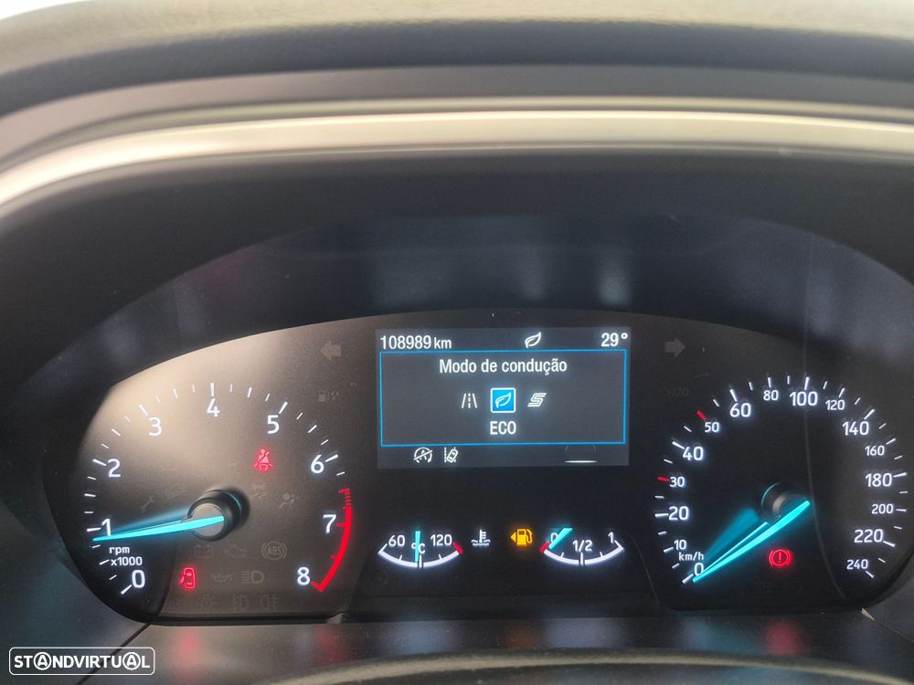 Ford Focus SW 1.0 EcoBoost Business - 22