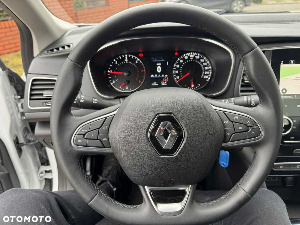 Renault Megane 1.5 Blue dCi Business - 13