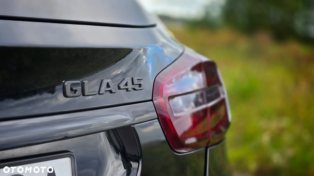 Mercedes-Benz GLA 45 AMG 4-Matic - 19